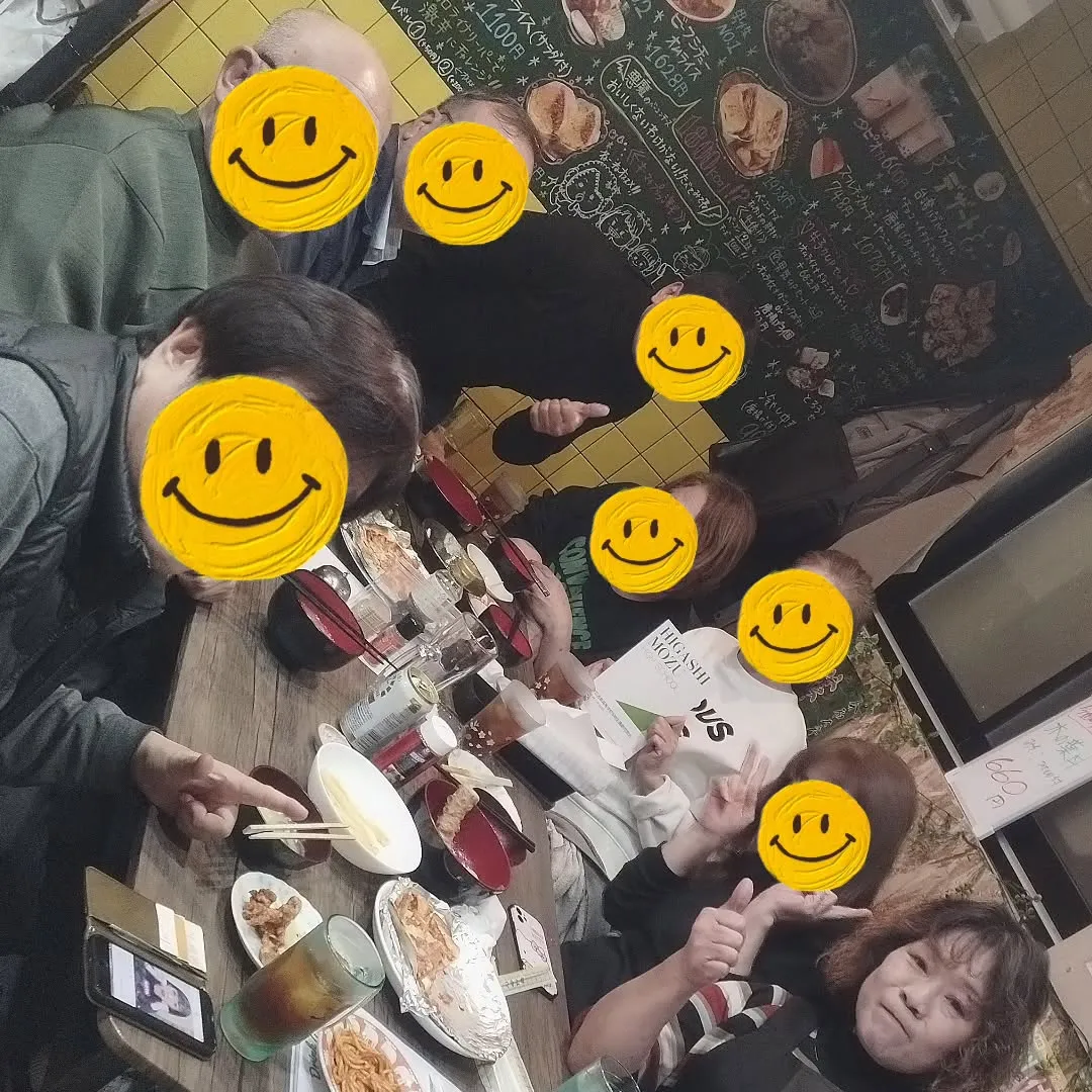 昨日は先日、姉が還暦パーティーをしまして😀 その打ち上げで集...